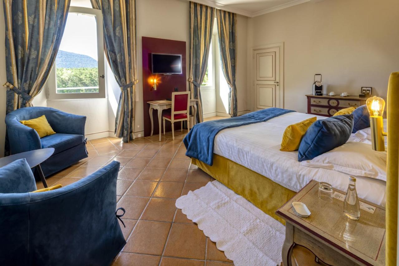 Chateau Et Golf De Taulane La Martre Екстер'єр фото
