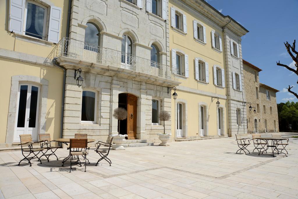 Chateau Et Golf De Taulane La Martre Екстер'єр фото