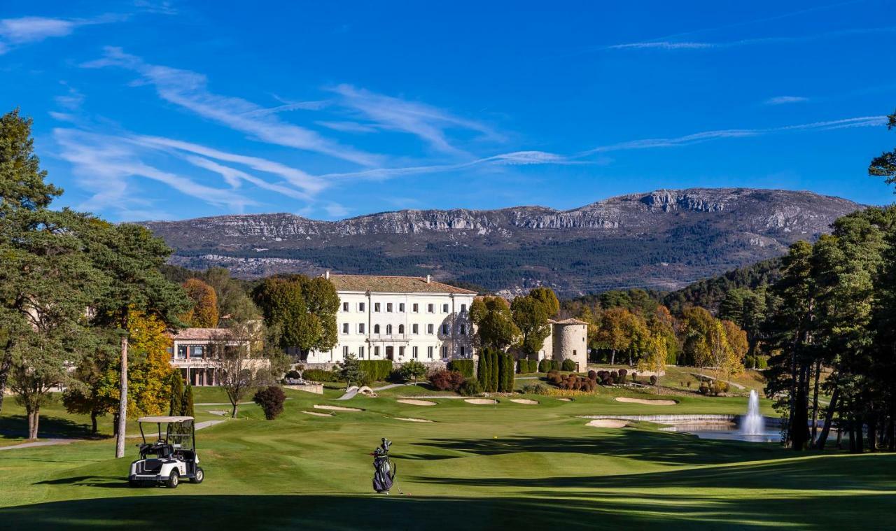 Chateau Et Golf De Taulane La Martre Екстер'єр фото
